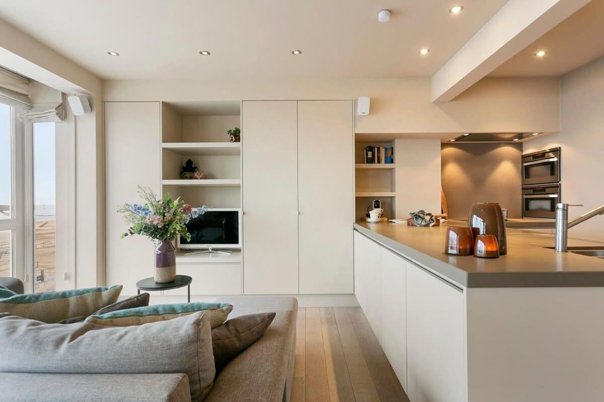 Huswell - Unique Apartment With Sea-View Near The Center Knokke-Heist Zewnętrze zdjęcie